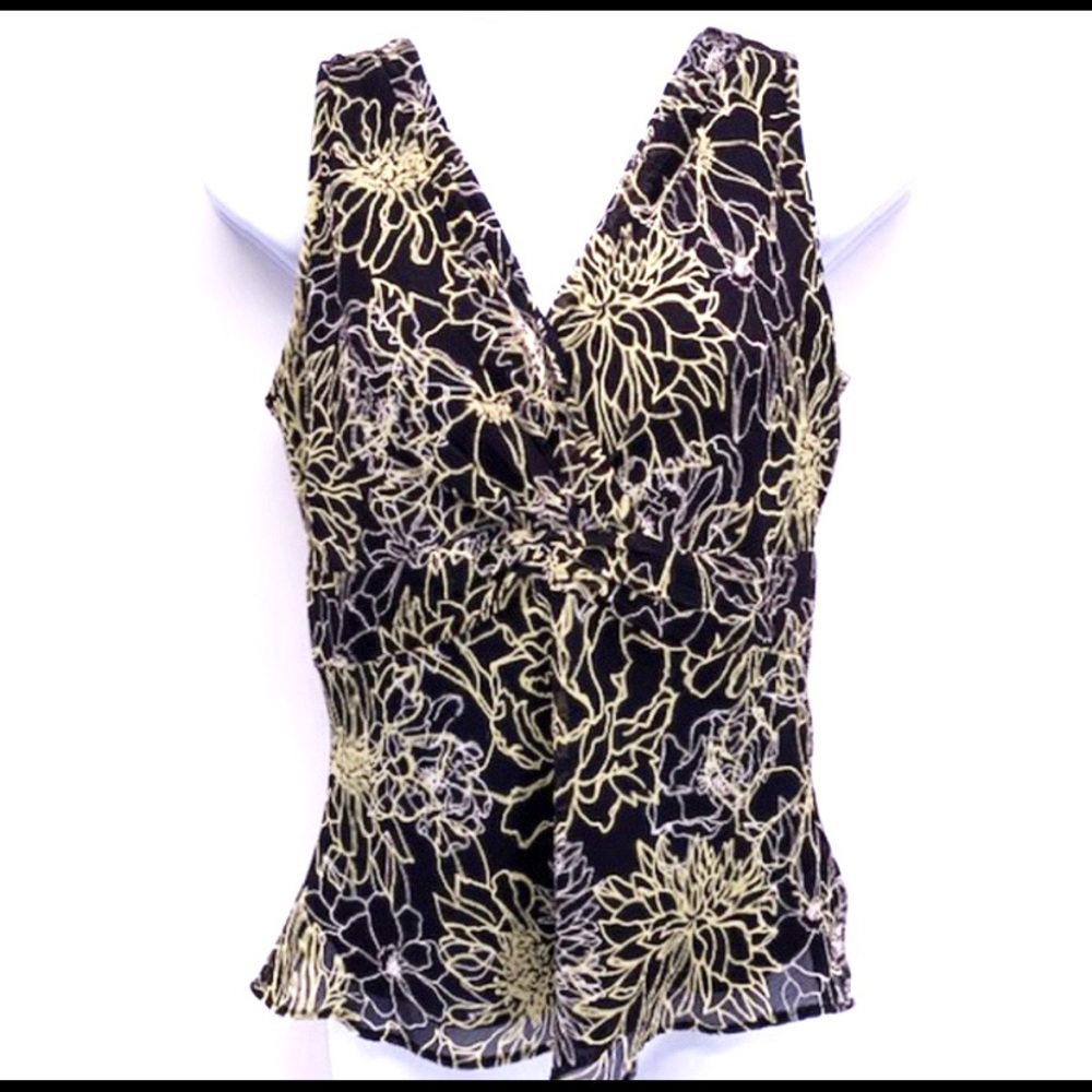 Casual Corner sleeveless lined silk blouse.SP